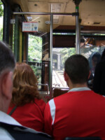 Nach einer kurzen Gondelfahrt lässt man das Großstadtleben ganz schnell hinter sich. Hongkong Gondelfahrt