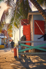 Diving in Paradise Belize Caye Caulker