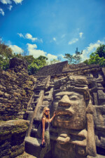 Die Maya Ruinen dort waren über eine wunderschöne Bootstour durch die Mangroven zu erreichen. Belize Lamanai